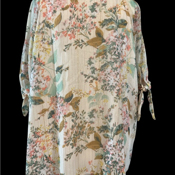 LC Lauren Conrad Floral Button-Down Women's Top - Picture 2 of 7